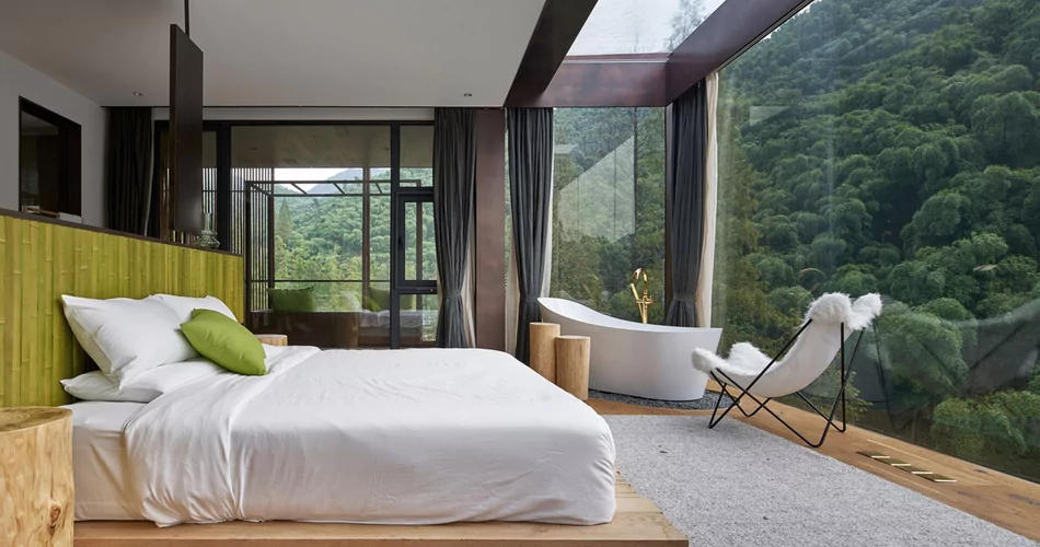 Industry Transilvan - Hero 1